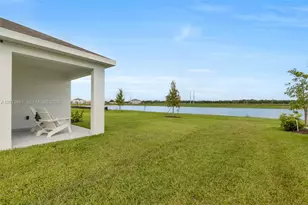 9082 Venetian Sq, Vero Beach, FL 32966 - Photo 27