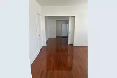 8020 Abbott Ave #4, Miami Beach, FL 33141 - Photo 5