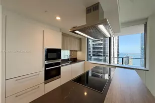 1000 Brickell Plaza, Miami, FL 33131 - Photo 17