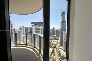 1000 Brickell Plaza, Miami, FL 33131 - Photo 5
