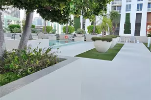 600 NE 27th St, Miami, FL 33137 - Photo 49