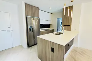 600 NE 27th St, Miami, FL 33137 - Photo 13