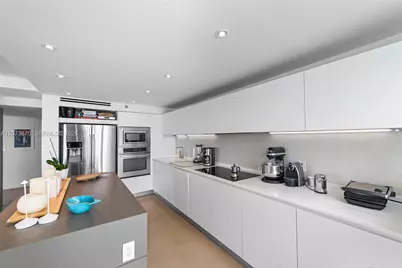 9 Island Ave #2207, Miami Beach, FL 33139 - Photo 13