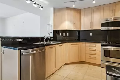 511 SE 5th Ave #1214, Fort Lauderdale, FL 33301 - Photo 15