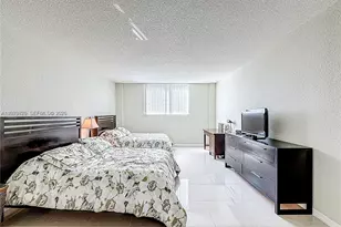 19380 Collins Ave, Sunny Isles Beach, FL 33160 - Photo 13