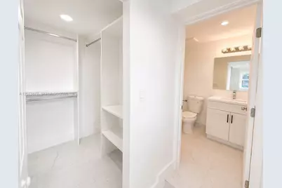 1800 NE 154th St, North Miami Beach, FL 33162 - Photo 9