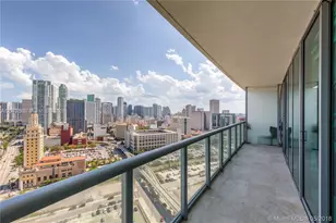 888 Biscayne Blvd, Miami, FL 33132 - Photo 19
