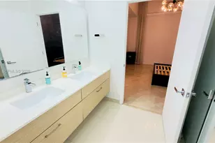 600 NE 27th St, Miami, FL 33137 - Photo 29