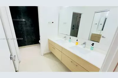 600 NE 27th St #604, Miami, FL 33137 - Photo 27