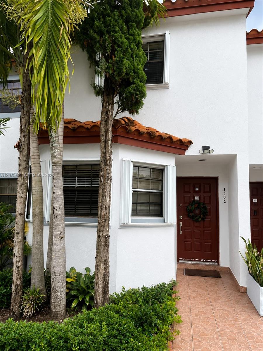 15410 SW 74th Cir Ct #1302 - 15410 SW 74th Cir Ct #1302, Miami, FL 33193 Luxury Property | Jose Angel Pina