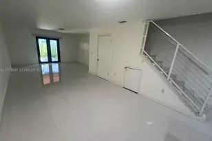 15410 SW 74th Cir Ct, Miami, FL 33193 - Photo 3
