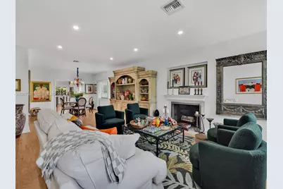 285 NE 103rd St, Miami Shores, FL 33138 - Photo 3