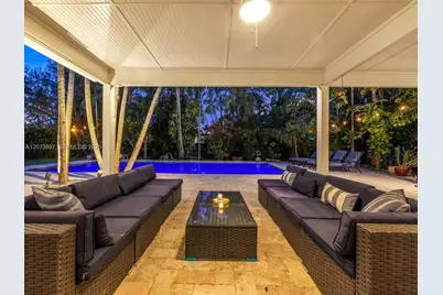 285 NE 103rd St, Miami Shores, FL 33138 - Photo 49