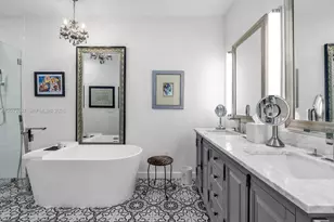 285 NE 103rd St, Miami Shores, FL 33138 - Photo 25