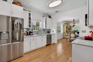 285 NE 103rd St, Miami Shores, FL 33138 - Photo 17