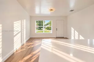 510 N 24th Ave, Hollywood, FL 33020 - Photo 9