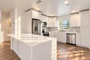 510 N 24th Ave, Hollywood, FL 33020 - Photo 7