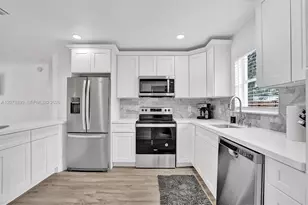 510 N 24th Ave, Hollywood, FL 33020 - Photo 3