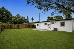 510 N 24th Ave, Hollywood, FL 33020 - Photo 11