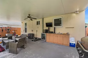 3073 NW 59th St, Miami, FL 33142 - Photo 21