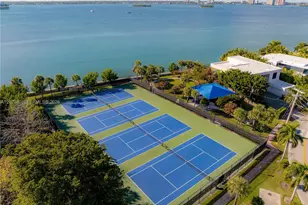 265 Fairway Dr, Miami Beach, FL 33141 - Photo 9