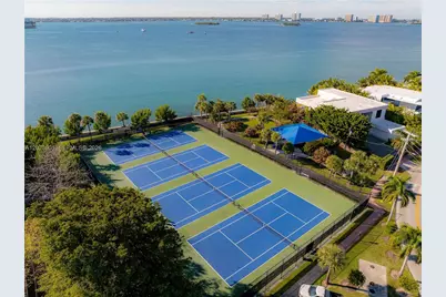 265 Fairway Dr, Miami Beach, FL 33141 - Photo 5
