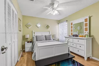13215 NW 7th Dr, Plantation, FL 33325 - Photo 19
