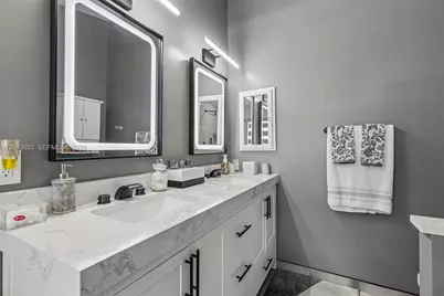 13215 NW 7th Dr, Plantation, FL 33325 - Photo 27