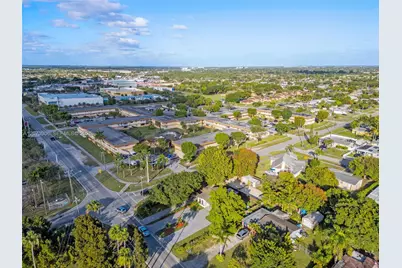 1075 NE 12 Ave #1075, Homestead, FL 33030 - Photo 37