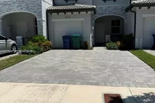 28933 SW 162nd Ct, Homestead, FL 33033 - Photo 1