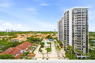3610 Yacht Club Dr, Aventura, FL 33180 - Photo 9