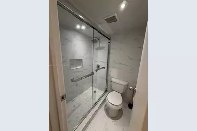 3475 N Country Club Dr #309, Aventura, FL 33180 - Photo 7