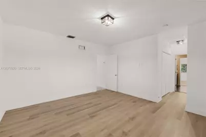 8261 SW 142nd St, Palmetto Bay, FL 33158 - Photo 23