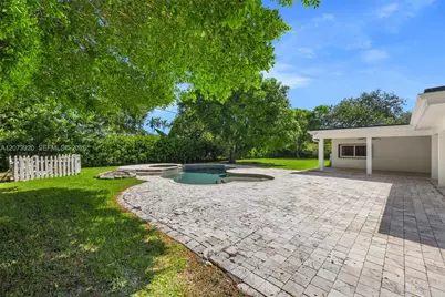 8261 SW 142nd St, Palmetto Bay, FL 33158 - Photo 39