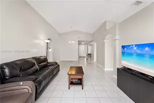 15840 SW 85th St, Miami, FL 33193 - Photo 9