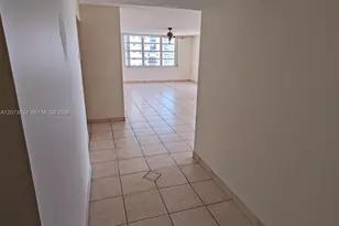2780 NE 183rd St, Aventura, FL 33160 - Photo 15