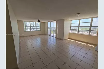 2780 NE 183rd St #1402, Aventura, FL 33160 - Photo 19