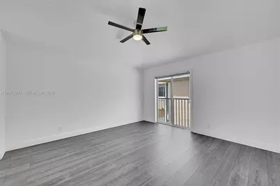 11201 Lakeview Dr #48-M, Coral Springs, FL 33071 - Photo 15