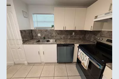4205 N University Dr #202, Sunrise, FL 33351 - Photo 7
