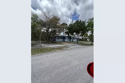 1704 NW 18th St, Fort Lauderdale, FL 33311 - Photo 3