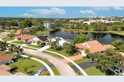 2140 SW 97th Ln, Davie, FL 33324 - Photo 49