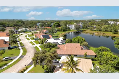 2140 SW 97th Ln, Davie, FL 33324 - Photo 41