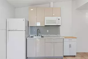 11259 NW 88th Ave, Hialeah Gardens, FL 33018 - Photo 3