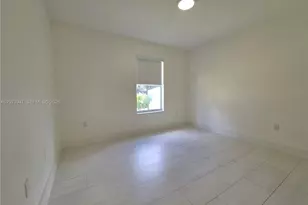242 NW 51st Ave, Miami, FL 33126 - Photo 13
