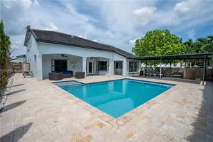 7301 SW 159th Ave, Miami, FL 33193 - Photo 3
