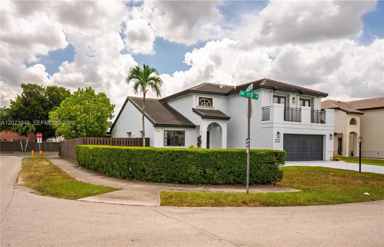 7301 SW 159th Ave - 7301 SW 159th Ave, Miami, FL 33193 Luxury Property | Jose Angel Pina