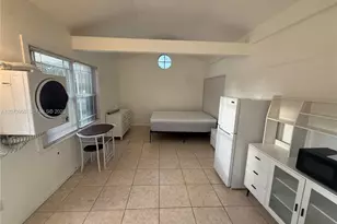 1520 NE 13th St, Homestead, FL 33033 - Photo 3