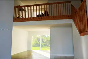 1308 SW 181st Ave, Pembroke Pines, FL 33029 - Photo 11