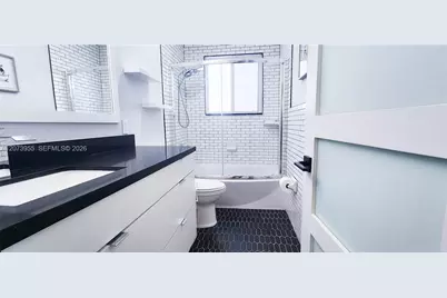 1308 SW 181st Ave, Pembroke Pines, FL 33029 - Photo 25