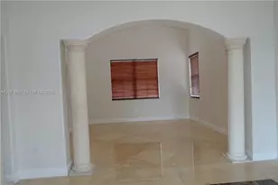 18125 NW 89th Ct, Hialeah, FL 33018 - Photo 5